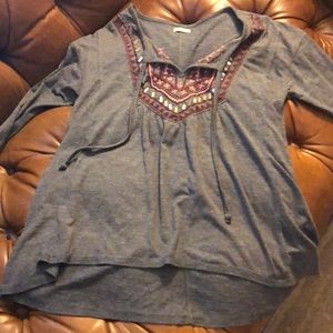 Hollister size medium